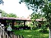 Росна Вила с река